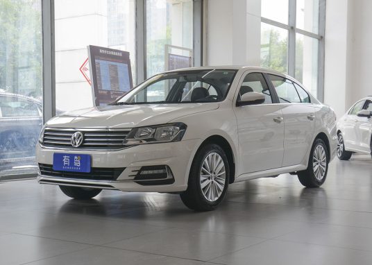 volkswagen-lavida-2019-qihang-1-5l-automatic-fashion-edition-national-vi-4